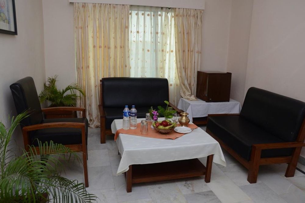 โรงแรมสิทธารถะ Nepalgunj ภายนอก รูปภาพ